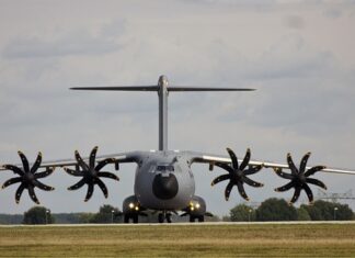 Czym się różni AK od AKMS? Czym się różni AK od AKMS?