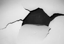 Czy można skakać ze spadochronem z wadą wzroku? Czy można skakać ze spadochronem z wadą wzroku?